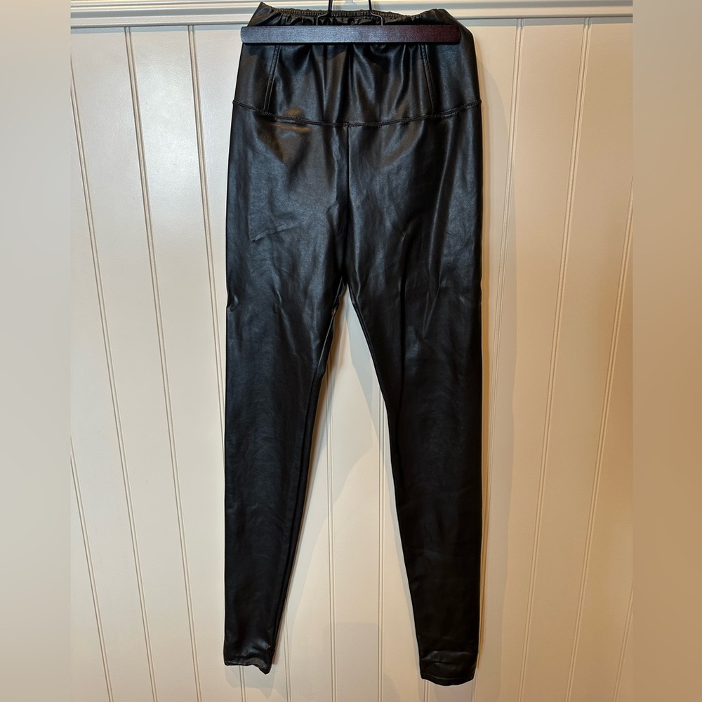 WILFRED FREE Ladies Women’s Girls Size Small Black Pleather Leggings